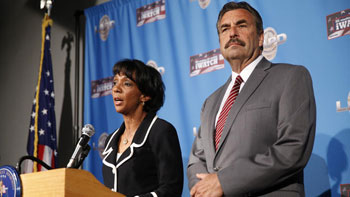 L.A. police Chief Charlie Beck at a 2014 news conference with Los Angeles County Dist. Atty. Jackie Lacey. Beck has asked Lacey to file charges against an LAPD officer who killed an unarmed man in Venice last year. <i>(Al Seib / Los Angeles Times)</i>